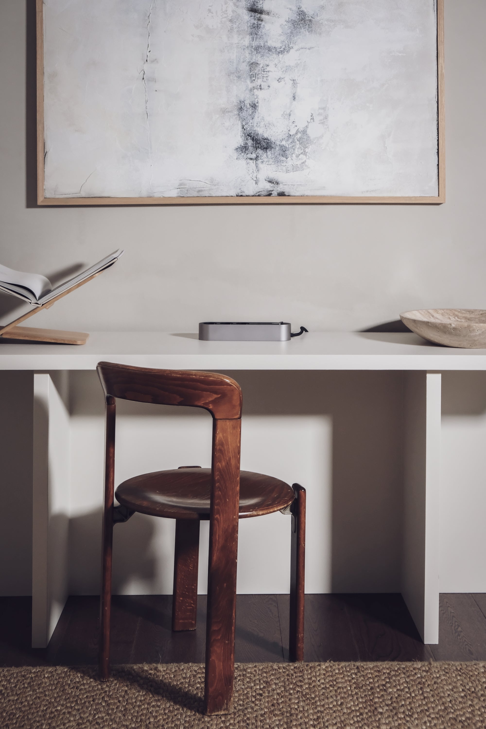 Edgar Power Bar - Satin Aluminium